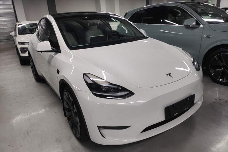 Used Tesla Model Y 2022 Performance High-Performance All-Wheel-Drive Version Exterior 1