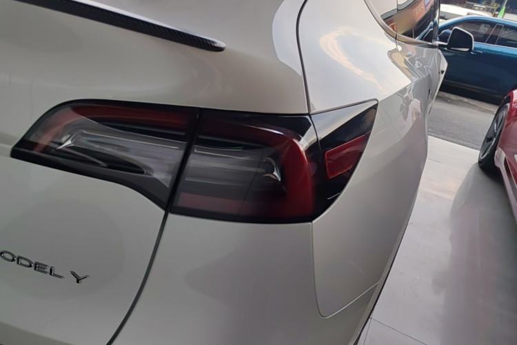 Used Tesla Model Y 2022 Rear-Wheel-Drive Version Exterior 1