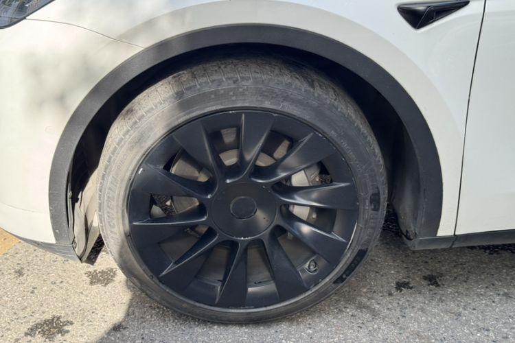 Used Tesla Model Y 2022 Revised Version Rear-Wheel Drive Exterior 1