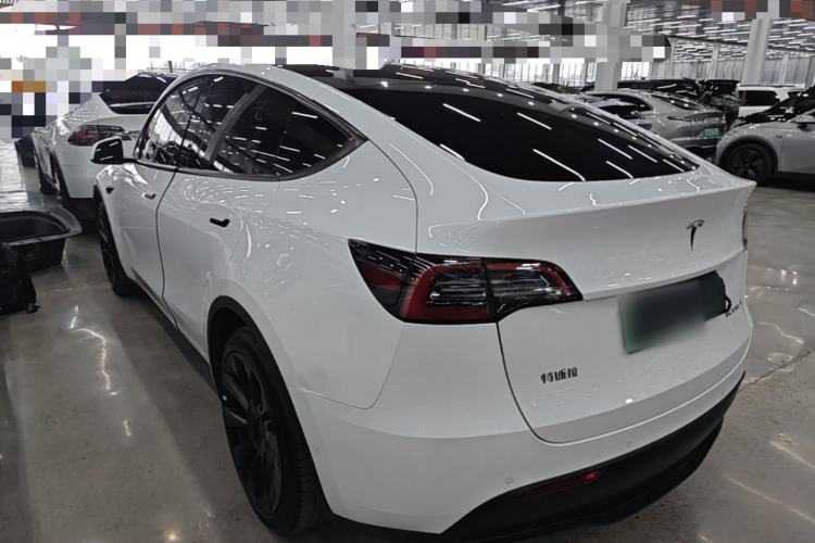 Used Tesla Model Y 2022 Rear-Wheel-Drive Version Exterior 2