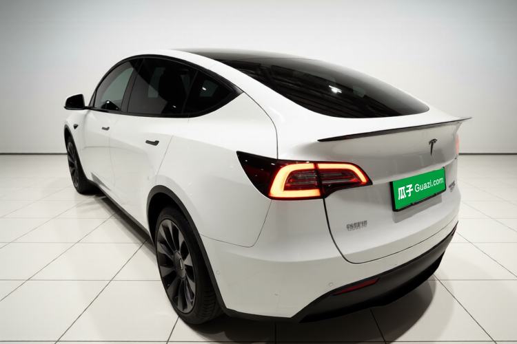 Used Tesla Model Y 2022 Revised Version Long-Range All-Wheel Drive Exterior 2