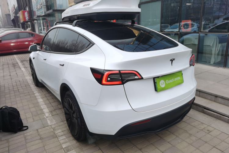 Used Tesla Model Y 2022 Revised Version Long-Range All-Wheel Drive Exterior 2
