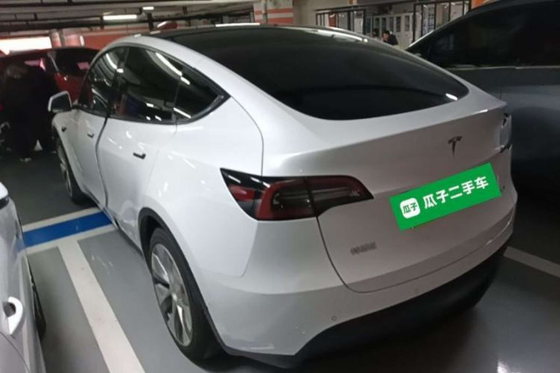 Used Tesla Model Y 2022 Rear-Wheel-Drive Version Exterior 2