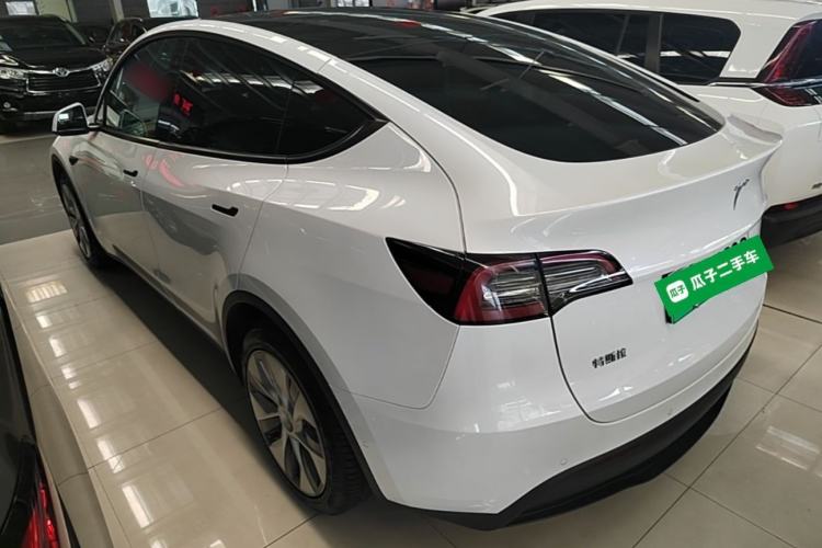 Used Tesla Model Y 2022 Rear-Wheel-Drive Version Exterior 2