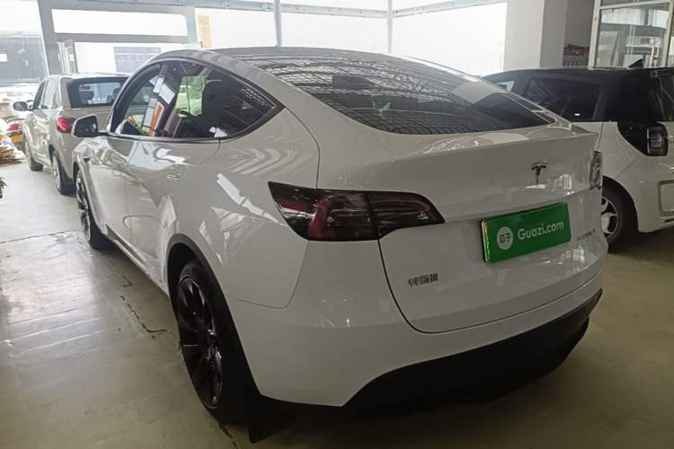 Used Tesla Model Y 2022 Revised Version Rear-Wheel Drive Exterior 2