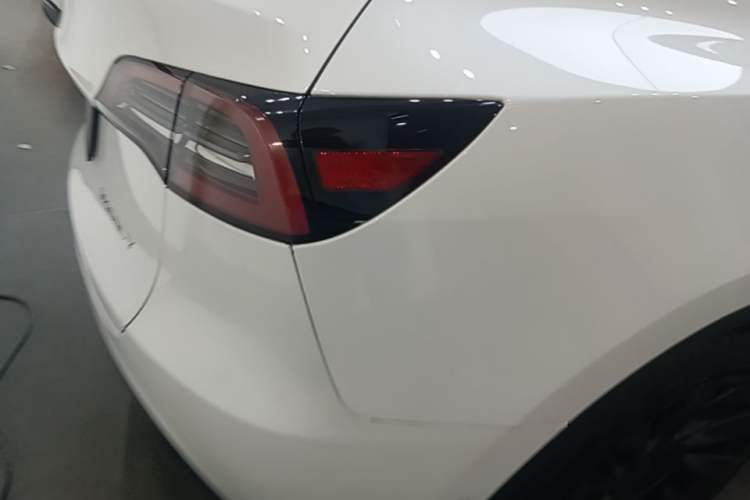 Used Tesla Model Y 2022 Rear-Wheel-Drive Version Exterior 3