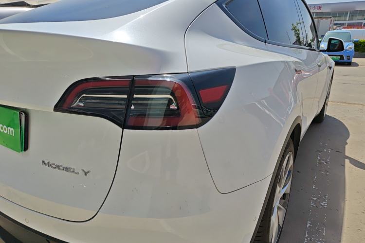 Used Tesla Model Y 2022 Revised Version Rear-Wheel Drive Exterior 3