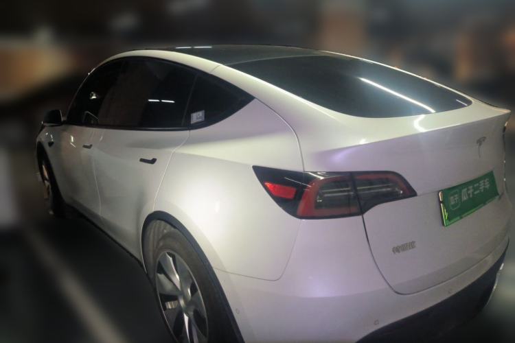 Used Tesla Model Y 2022 Rear-Wheel-Drive Version Exterior 3