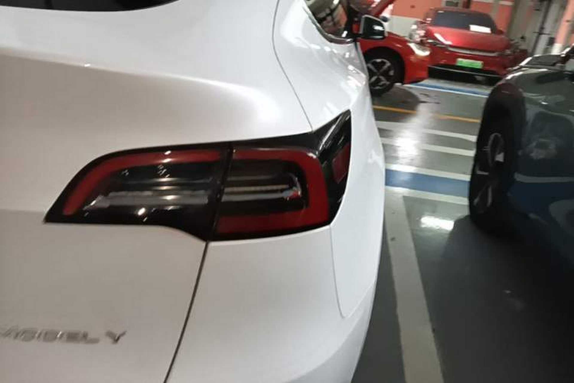 Used Tesla Model Y 2022 Rear-Wheel-Drive Version Exterior 3
