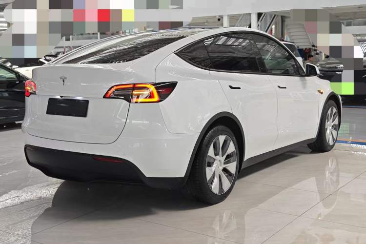 Used Tesla Model Y 2022 Revised Version Rear-Wheel Drive Exterior 3