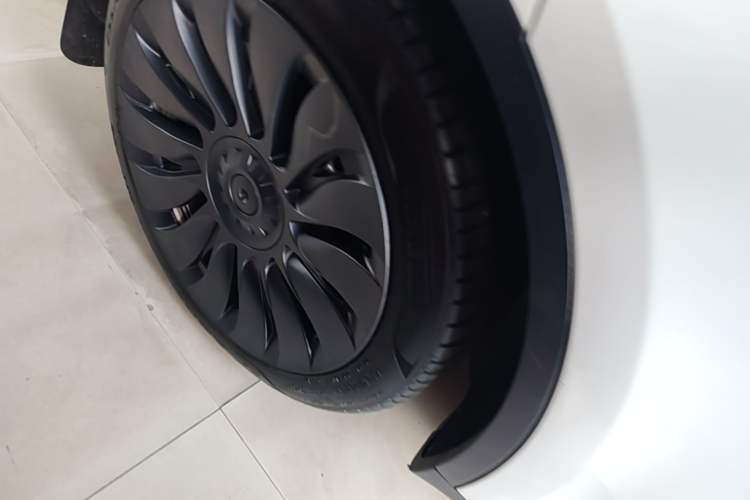 Used Tesla Model Y 2022 Rear-Wheel-Drive Version Exterior 3