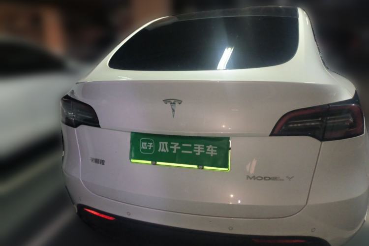 Used Tesla Model Y 2022 Rear-Wheel-Drive Version Exterior 4