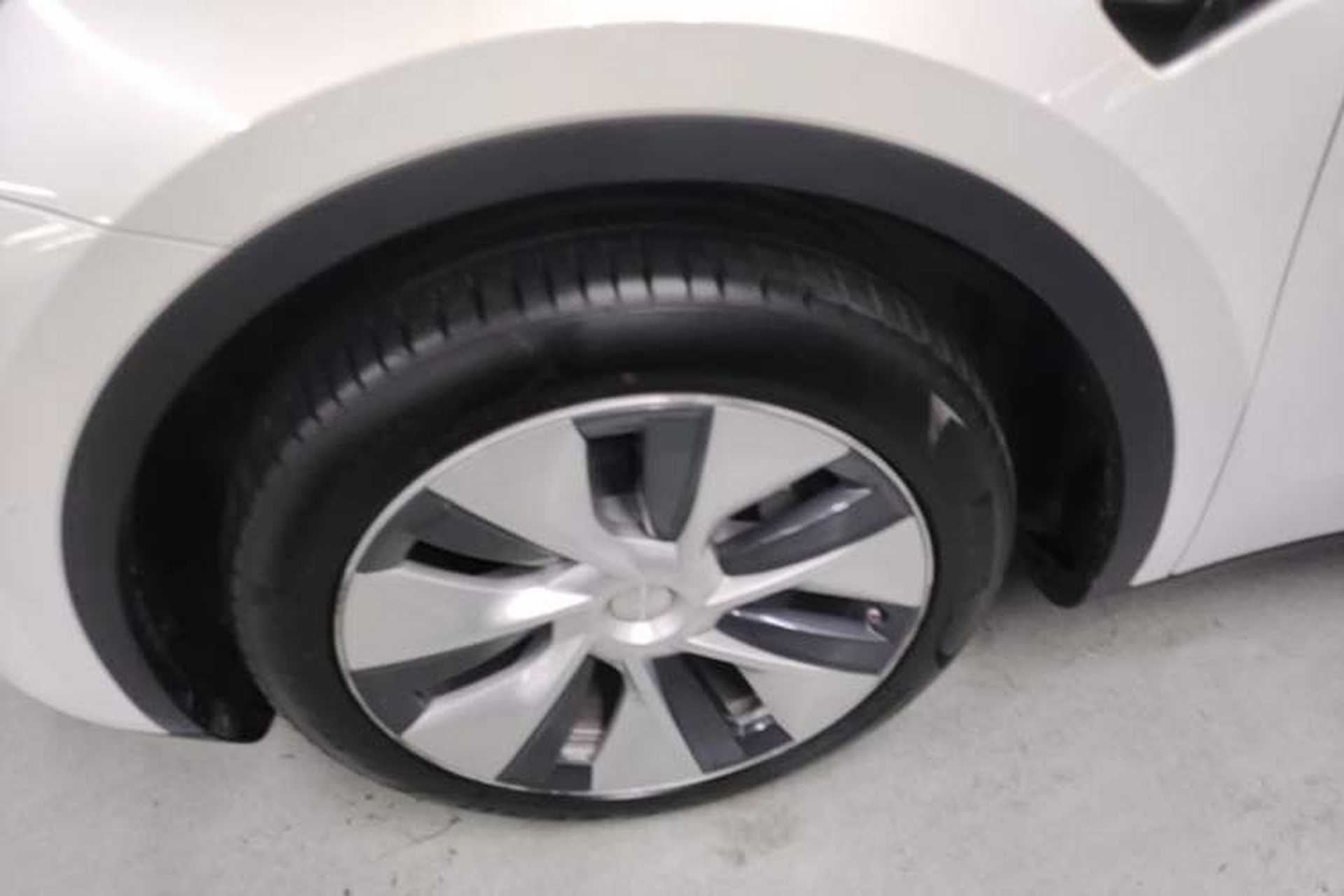 Used Tesla Model Y 2022 Rear-Wheel-Drive Version Exterior 4