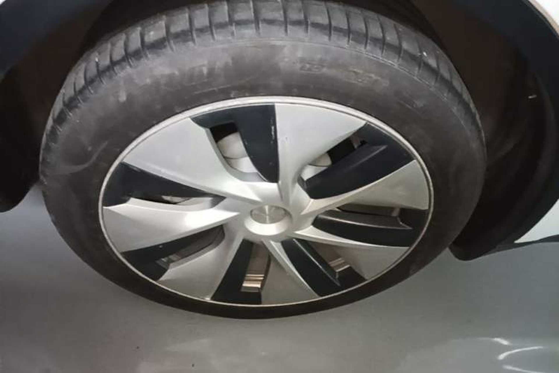 Used Tesla Model Y 2022 Rear-Wheel-Drive Version Exterior 5