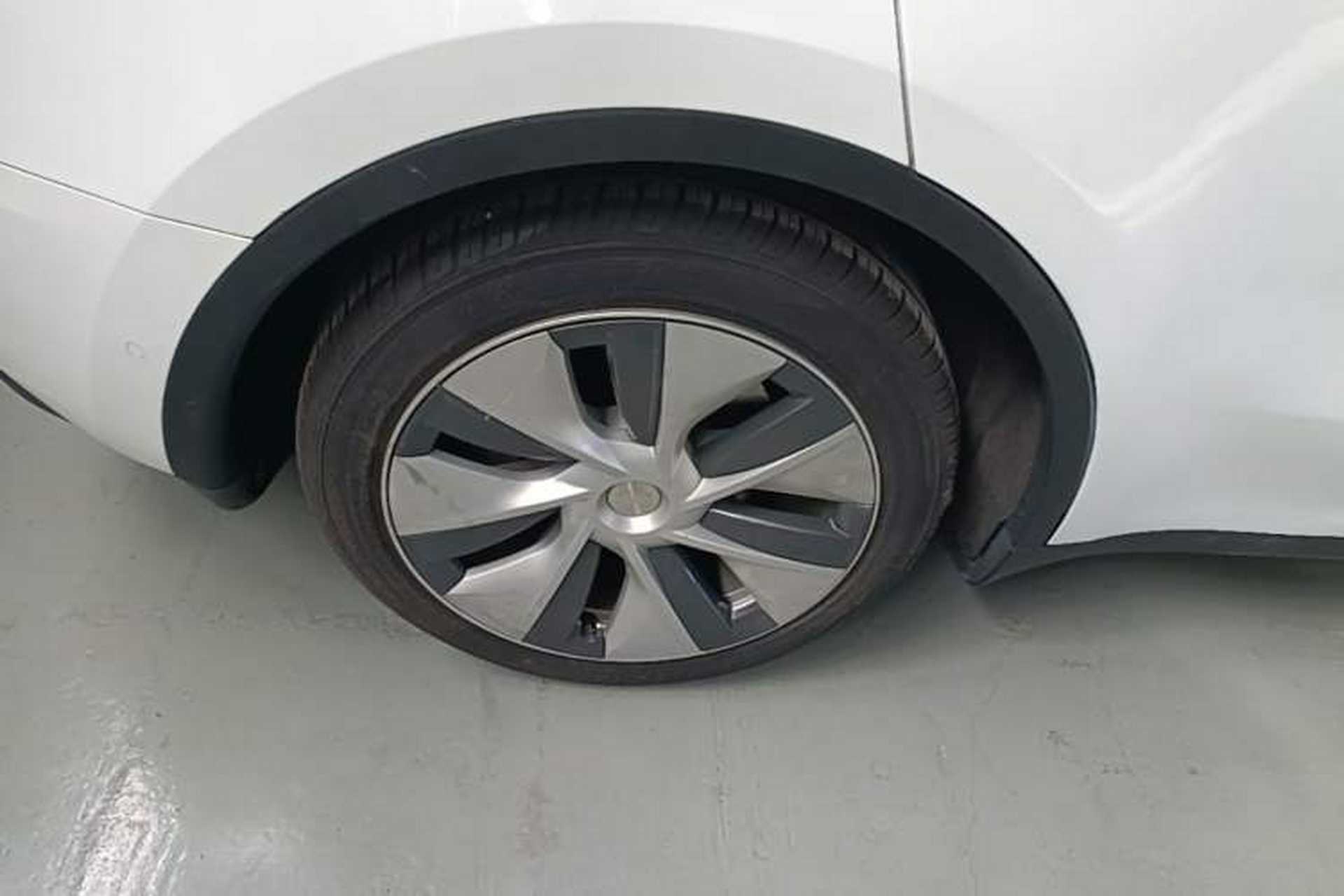 Used Tesla Model Y 2022 Rear-Wheel-Drive Version Exterior 5