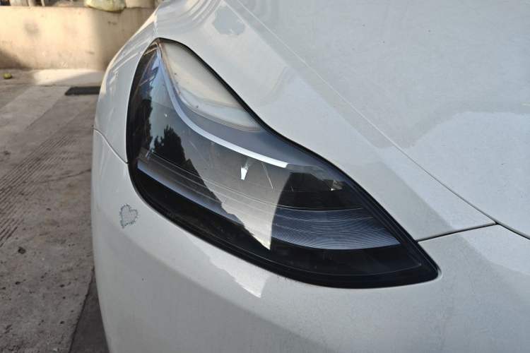 Used Tesla Model Y 2022 Revised Version Rear-Wheel Drive Exterior 6