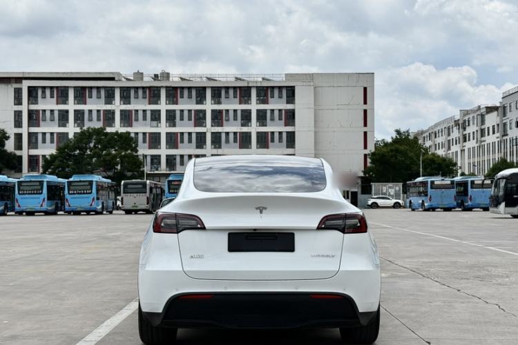Used Tesla Model Y 2022 Rear-Wheel-Drive Version Exterior 8