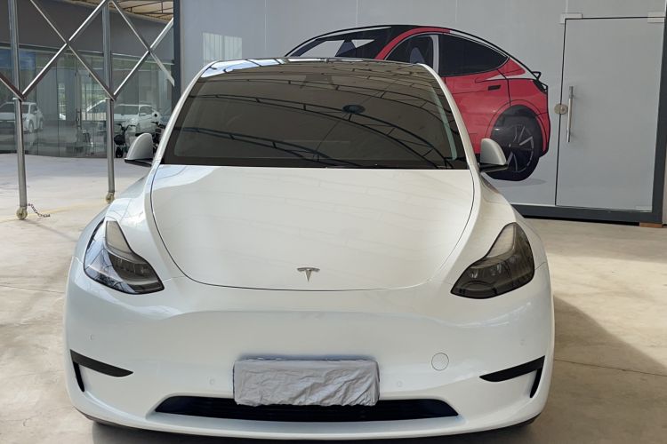 Used Tesla Model Y 2022 Rear-Wheel-Drive Version Front