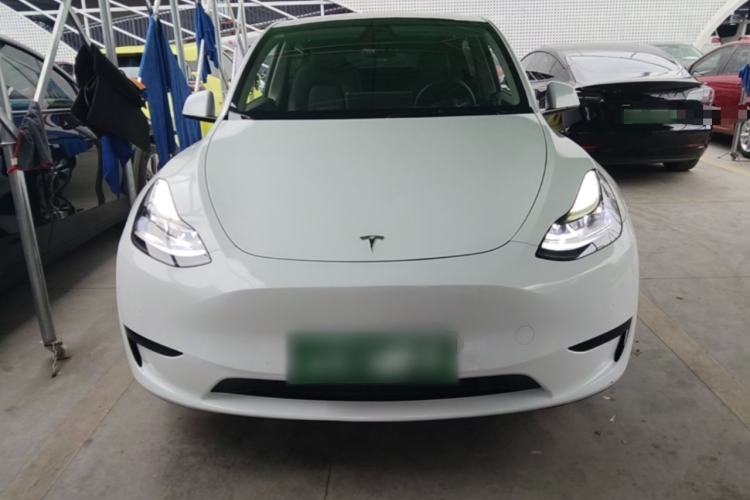 Used Tesla Model Y 2022 Rear-Wheel-Drive Version Front