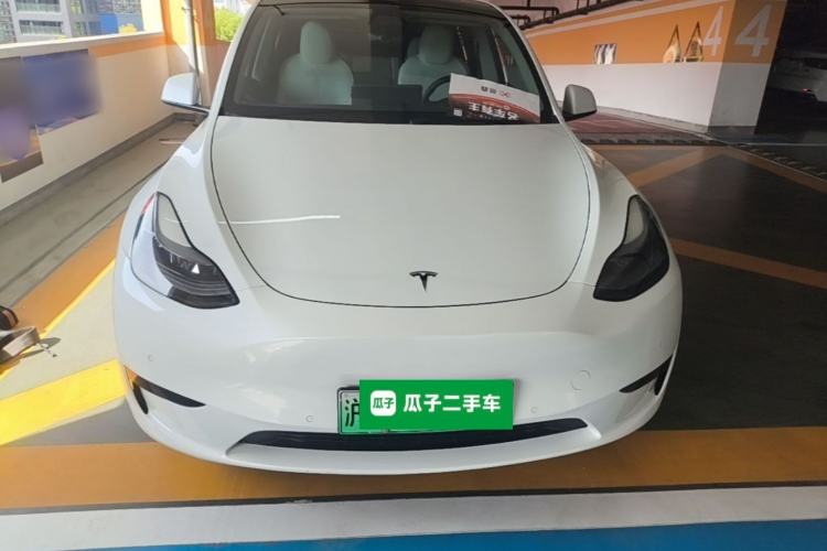 Used Tesla Model Y 2022 Rear-Wheel-Drive Version Front