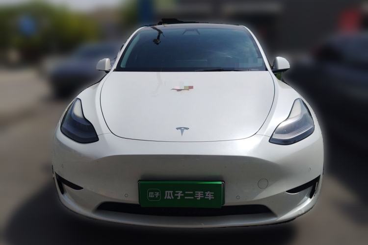 Used Tesla Model Y 2022 Rear-Wheel-Drive Version Front