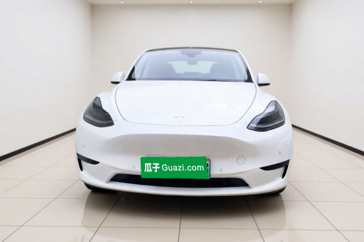 Used Tesla Model Y 2022 Rear-Wheel-Drive Version Front