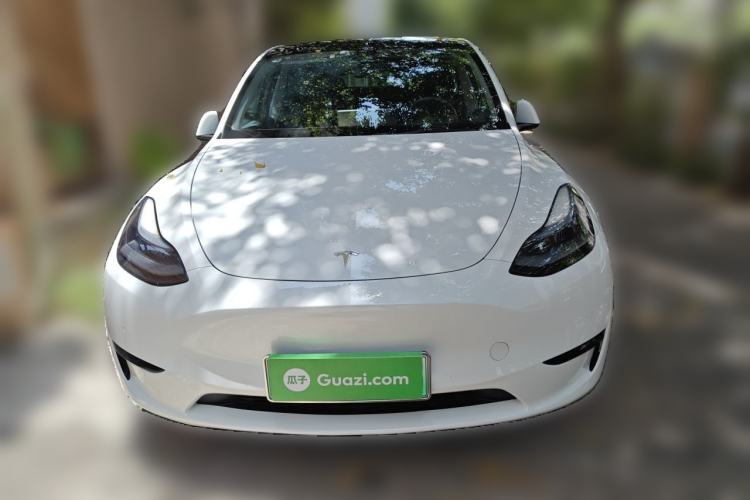 Used Tesla Model Y 2022 Rear-Wheel-Drive Version Front