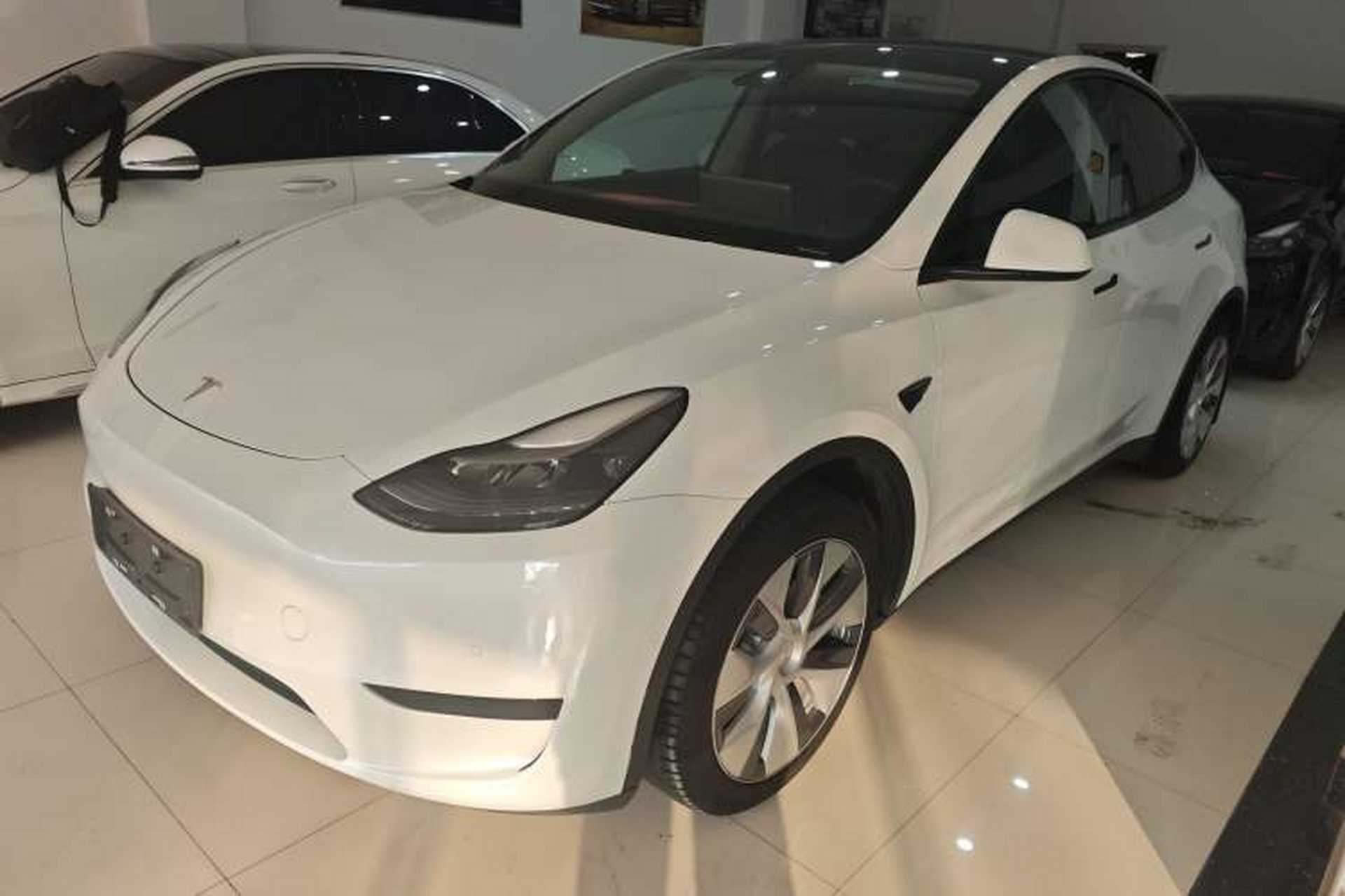 Used Tesla Model Y 2022 Revised Version Rear-Wheel Drive Front Left 45 Deg