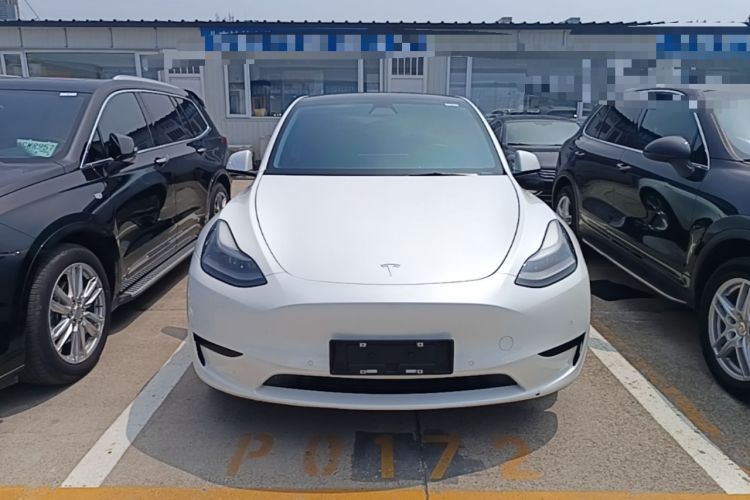 Used Tesla Model Y 2022 Rear-Wheel-Drive Version Front