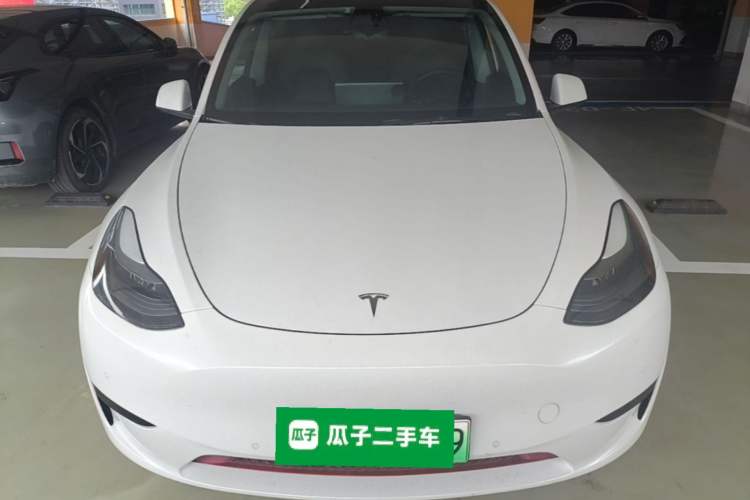 Used Tesla Model Y 2022 Rear-Wheel-Drive Version Front