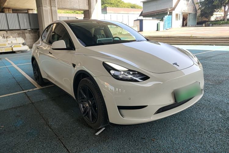 Used Tesla Model Y 2022 Revised Version Rear-Wheel Drive Front Right 45 Deg