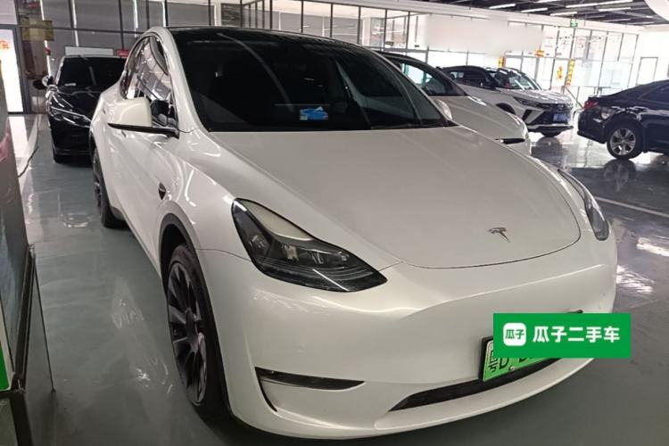 Used Tesla Model Y 2022 Revised Version Long-Range All-Wheel Drive Front Right 45 Deg