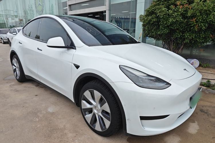 Used Tesla Model Y 2022 Revised Version Rear-Wheel Drive Front Right 45 Deg