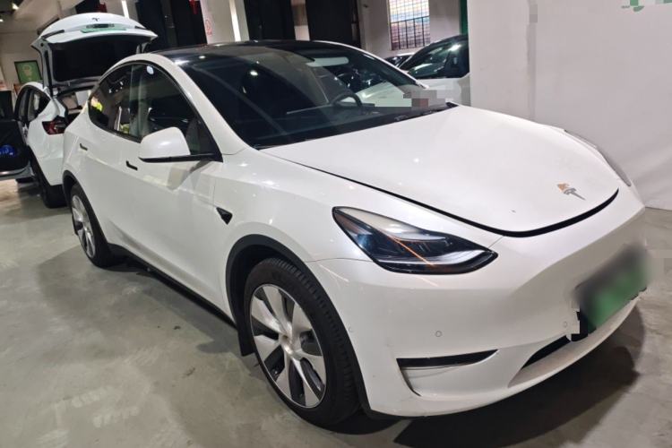 Used Tesla Model Y 2022 Revised Version Long-Range All-Wheel Drive Front Right 45 Deg