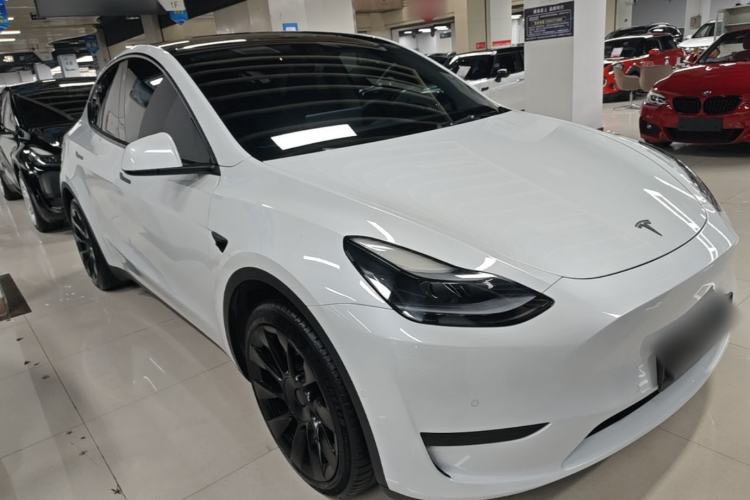 Used Tesla Model Y 2022 Revised Version Rear-Wheel Drive Front Right 45 Deg