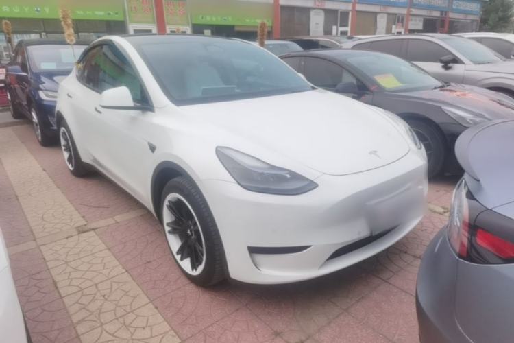 Used Tesla Model Y 2022 Revised Version Rear-Wheel Drive Front Right 45 Deg
