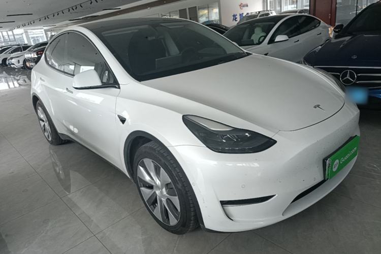 Used Tesla Model Y 2022 Revised Version Long-Range All-Wheel Drive Front Right 45 Deg