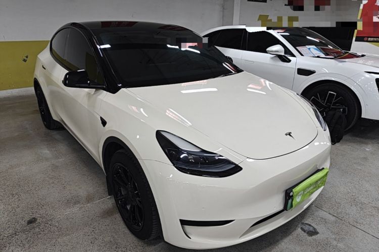Used Tesla Model Y 2022 Revised Version Rear-Wheel Drive Front Right 45 Deg