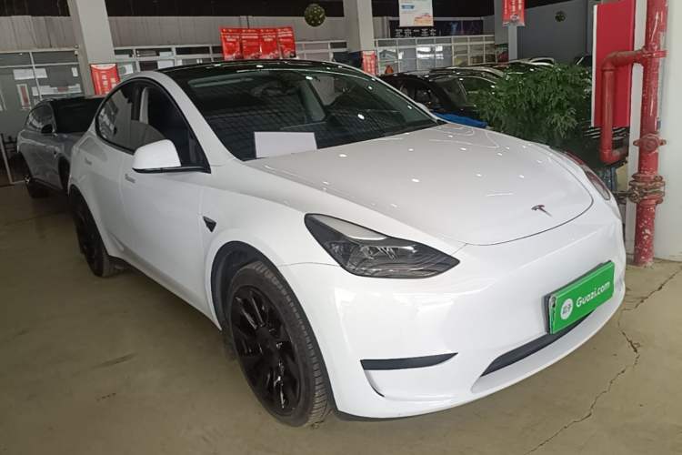 Used Tesla Model Y 2022 Revised Version Rear-Wheel Drive Front Right 45 Deg