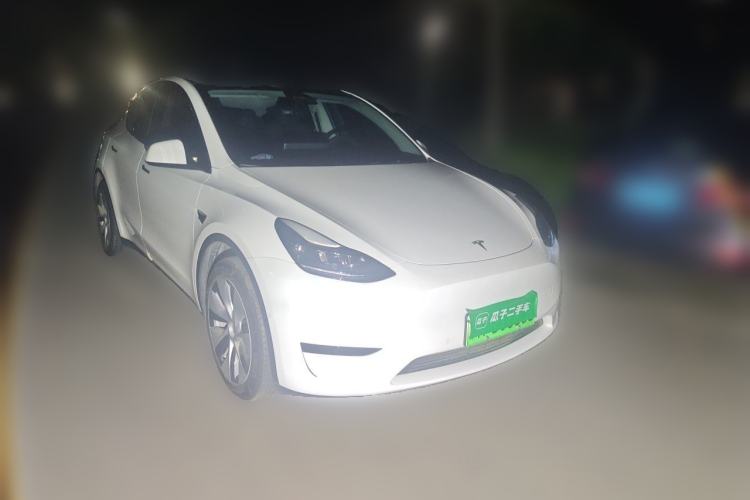 Used Tesla Model Y 2022 Revised Version Rear-Wheel Drive Front Right 45 Deg