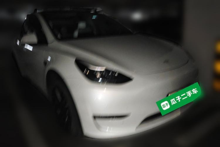Used Tesla Model Y 2022 Revised Version Long-Range All-Wheel Drive Front Right 45 Deg