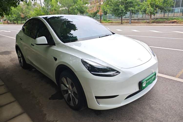 Used Tesla Model Y 2022 Revised Version Rear-Wheel Drive Front Right 45 Deg