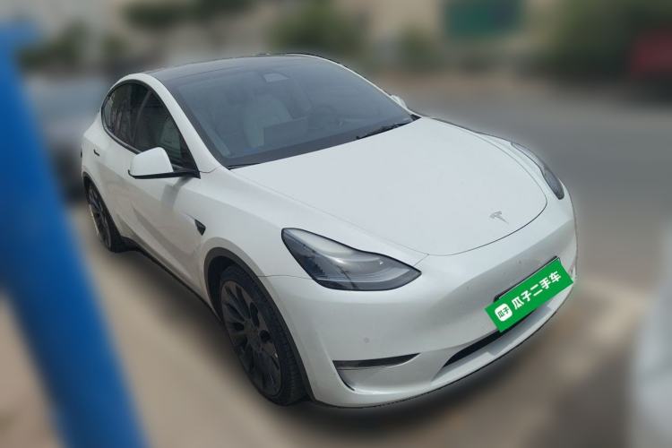 Used Tesla Model Y 2022 Performance High-Performance All-Wheel-Drive Version Front Right 45 Deg
