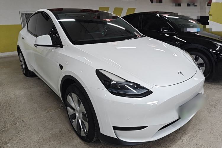 Used Tesla Model Y 2022 Revised Version Rear-Wheel Drive Front Right 45 Deg