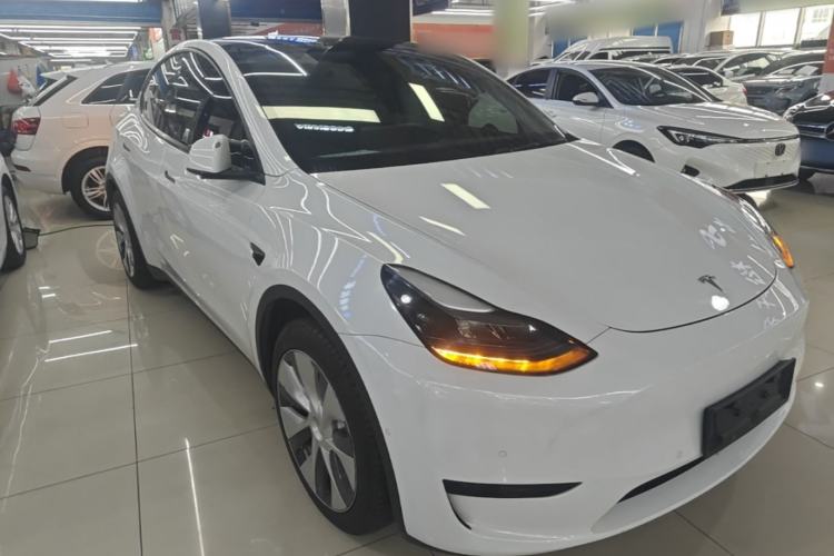 Used Tesla Model Y 2022 Revised Version Rear-Wheel Drive Front Right 45 Deg
