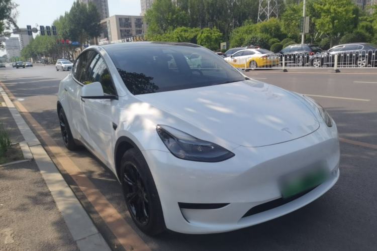 Used Tesla Model Y 2022 Revised Version Rear-Wheel Drive Front Right 45 Deg