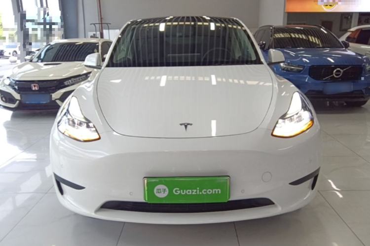 Used Tesla Model Y 2022 Rear-Wheel-Drive Version Front
