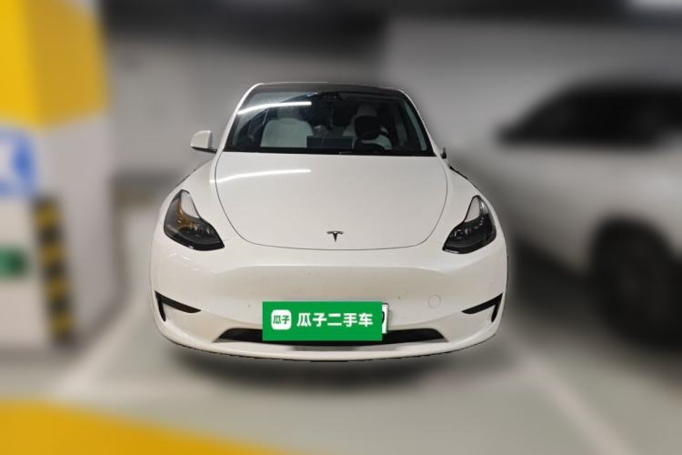 Used Tesla Model Y 2022 Rear-Wheel-Drive Version Front