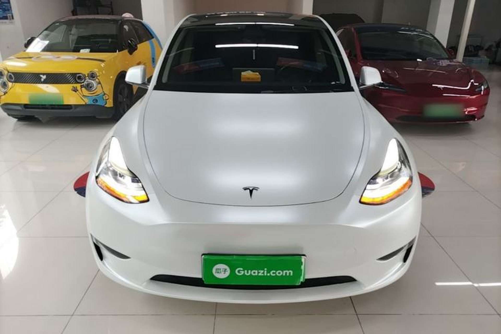 Used Tesla Model Y 2022 Long-Range All-Wheel-Drive Version Front