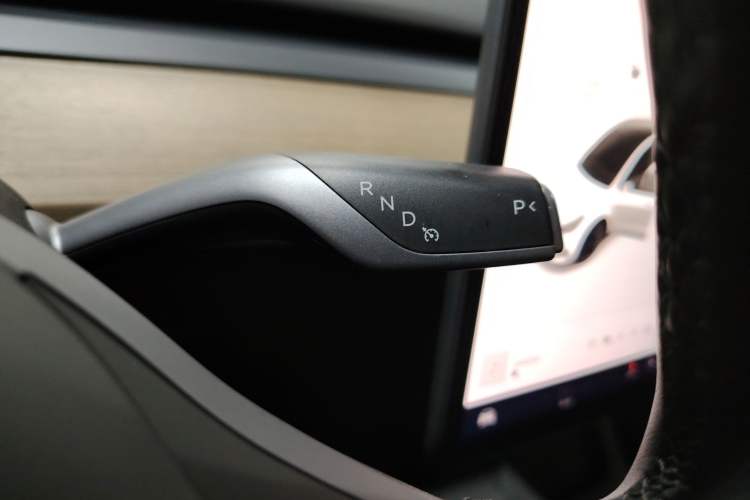 Used Tesla Model Y 2022 Revised Version Long-Range All-Wheel Drive Gear Lever
